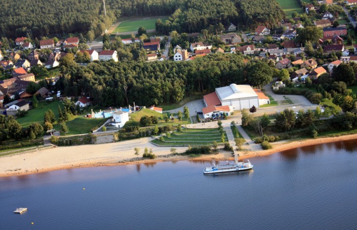 Badestrand und Amphitheater Großkoschen